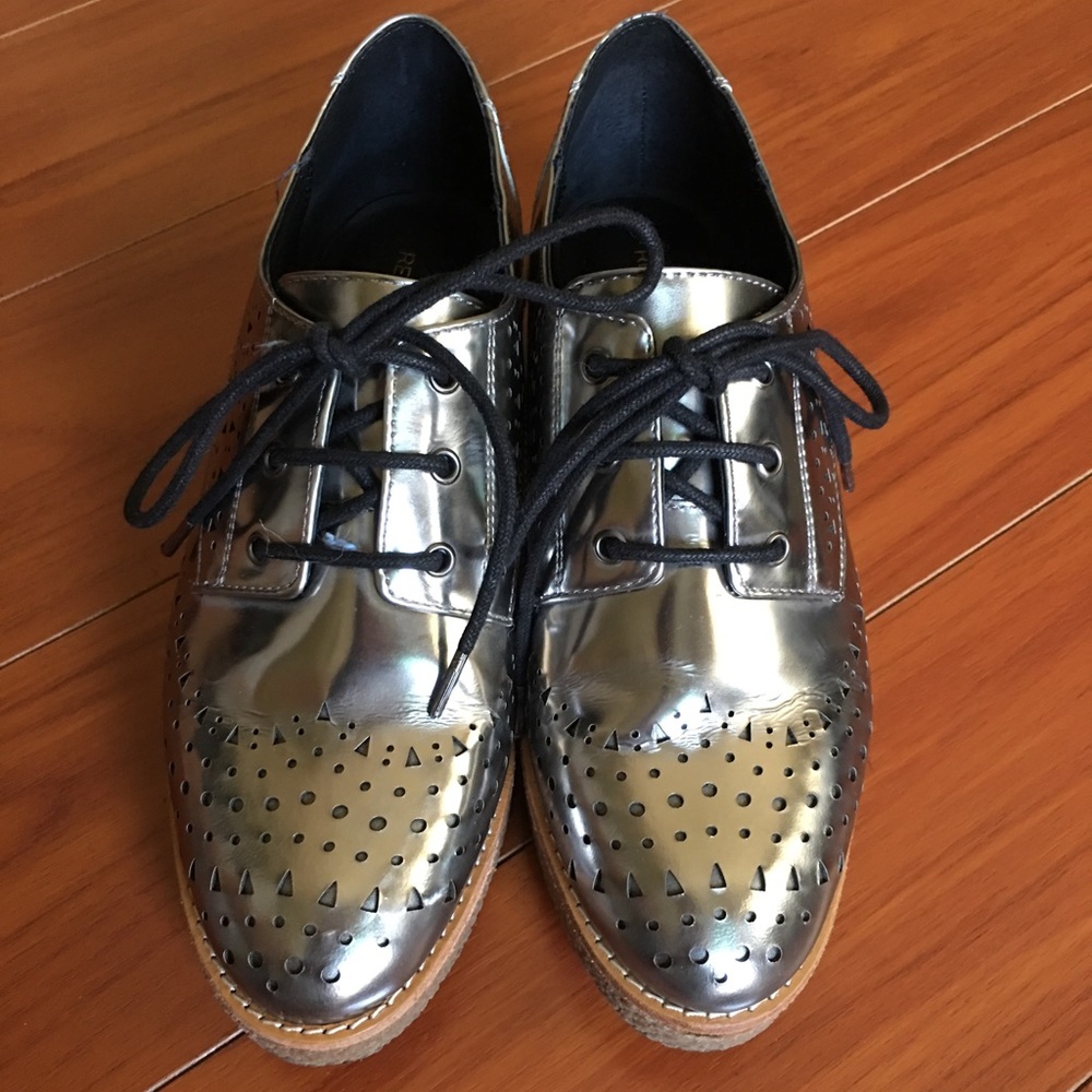 Rebeccaminkoff shones